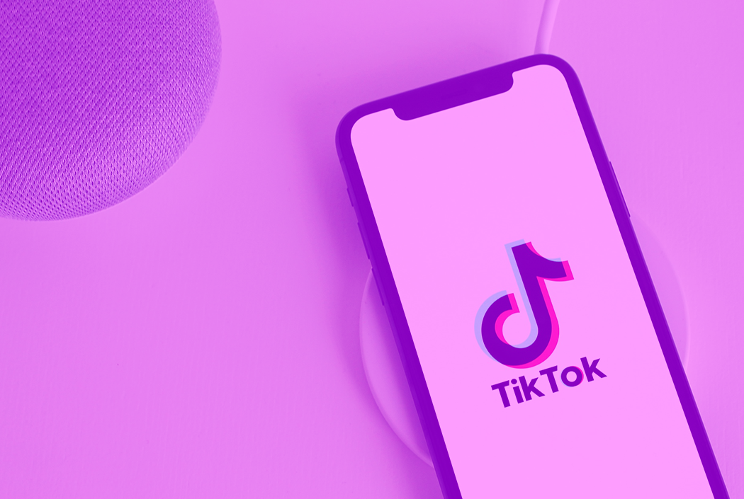 O TikTok é uma rede social popular no mundo inteiro